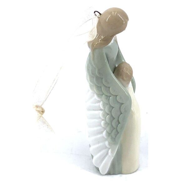 Hallmark Keepsake Christmas Ornament Angel In Disguise Porcelain 4" Tall 2002 - Picture 3 of 7